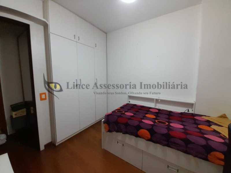 Apartamento à venda com 3 quartos, 95m² - Foto 12