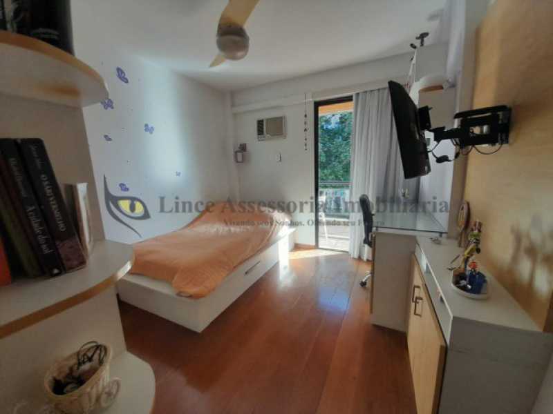 Apartamento à venda com 3 quartos, 95m² - Foto 14