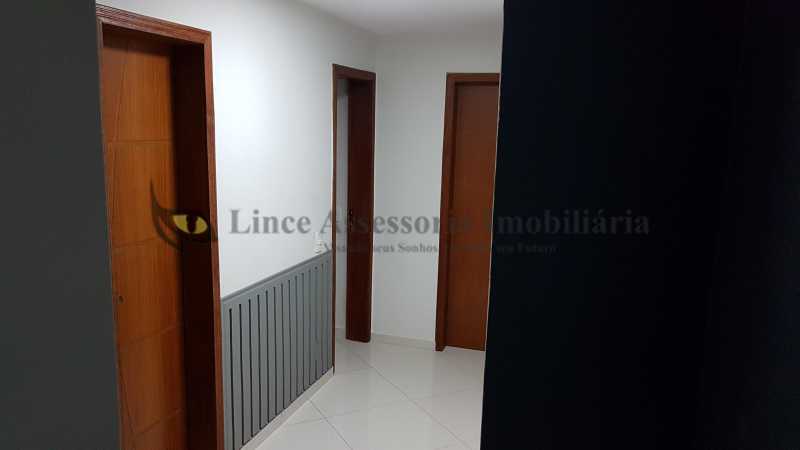 Apartamento à venda com 3 quartos, 140m² - Foto 5