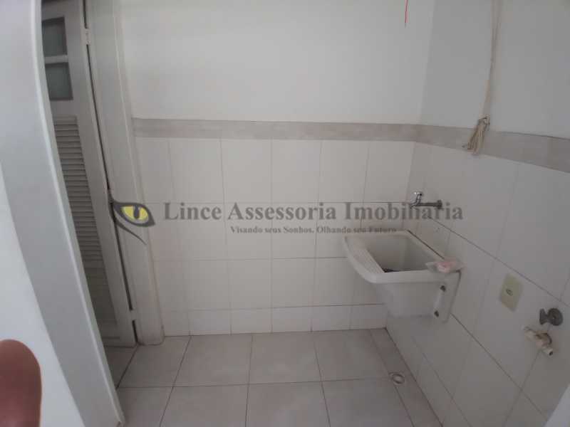 Apartamento à venda com 2 quartos, 91m² - Foto 17