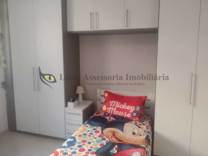 Apartamento à venda com 3 quartos, 140m² - Foto 9