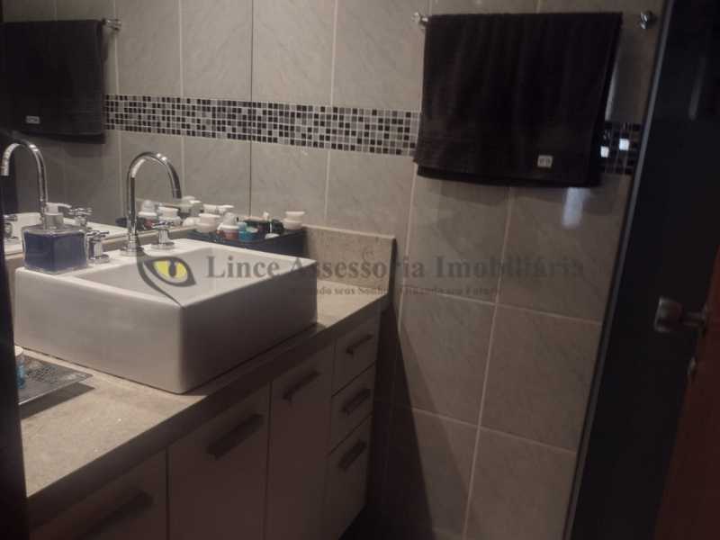 Apartamento à venda com 3 quartos, 140m² - Foto 18