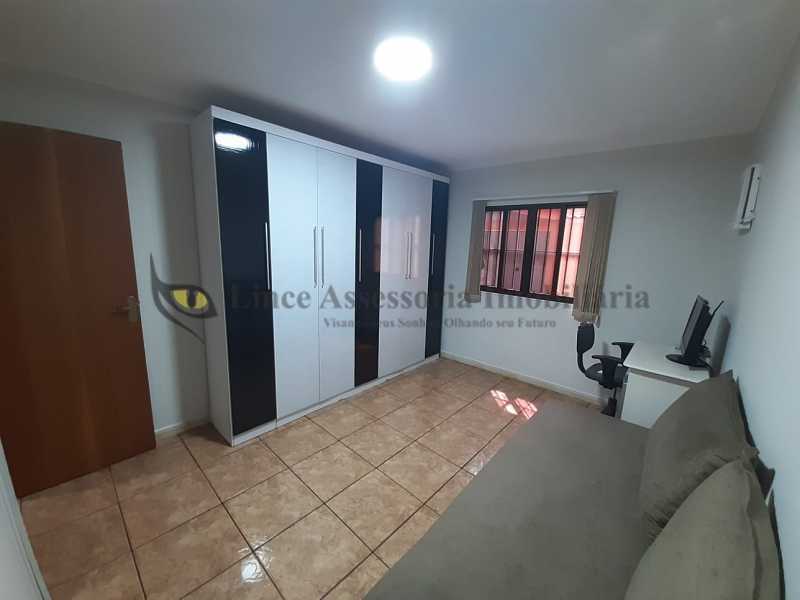 Casa à venda com 2 quartos, 146m² - Foto 10