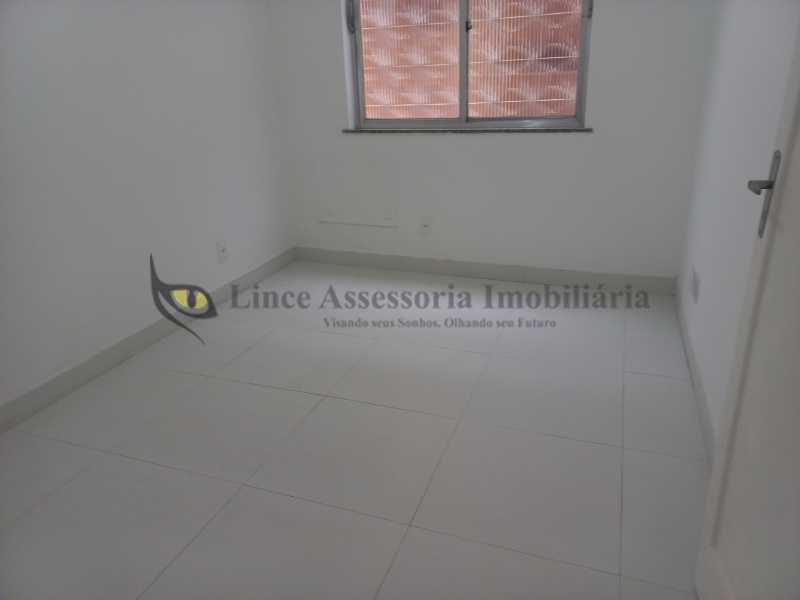 Apartamento à venda com 3 quartos, 72m² - Foto 1