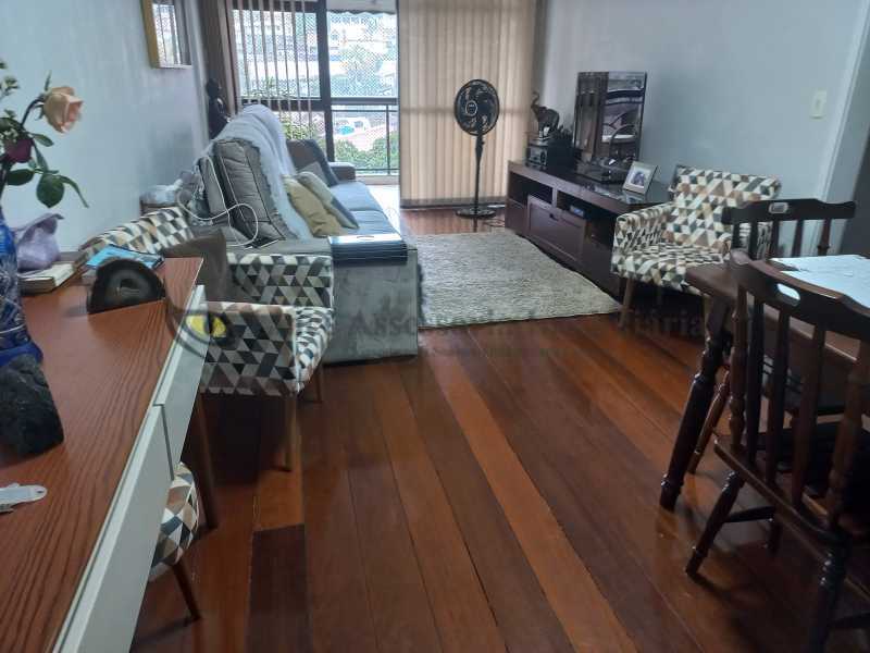 Apartamento à venda com 2 quartos, 87m² - Foto 6