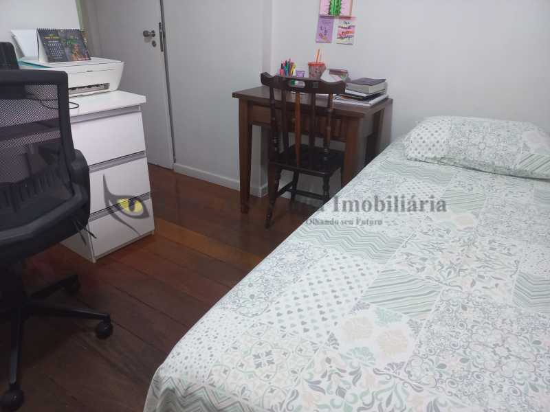 Apartamento à venda com 2 quartos, 87m² - Foto 13