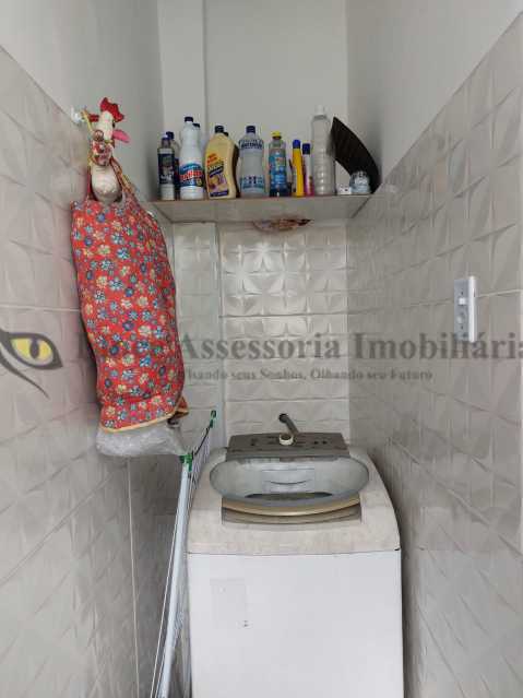 Apartamento à venda com 2 quartos, 55m² - Foto 22