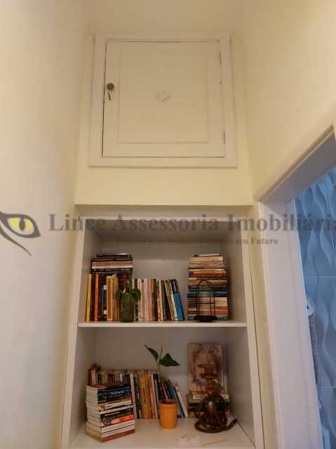 Apartamento à venda com 2 quartos, 55m² - Foto 15