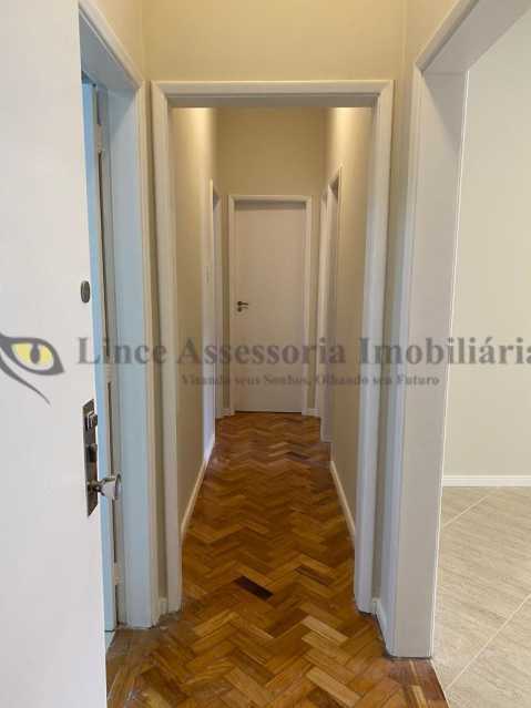 Apartamento à venda com 3 quartos, 112m² - Foto 8