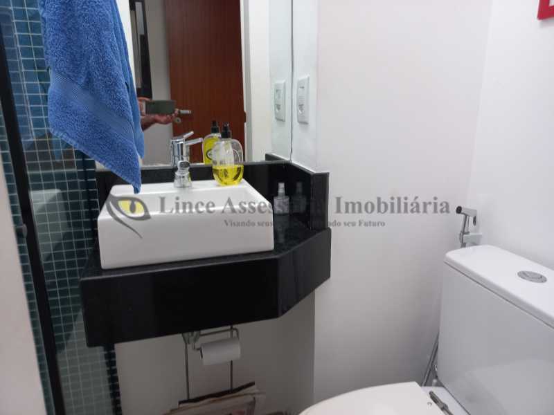 Apartamento à venda com 3 quartos, 83m² - Foto 13