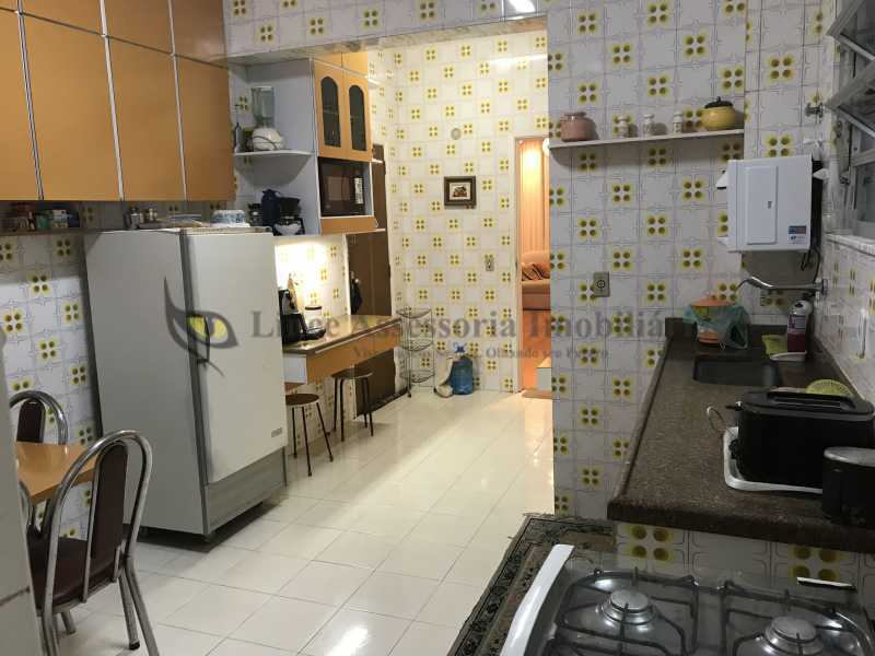 Apartamento à venda com 3 quartos, 106m² - Foto 16