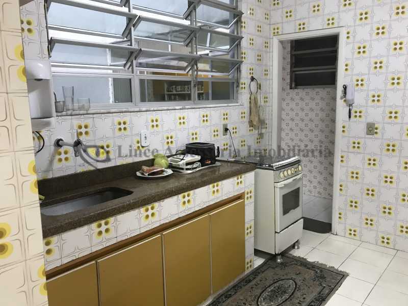 Apartamento à venda com 3 quartos, 106m² - Foto 17