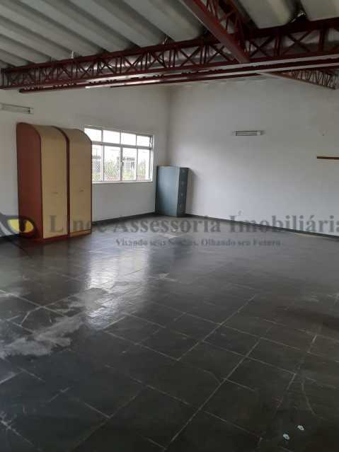 Casa à venda com 3 quartos, 200m² - Foto 24