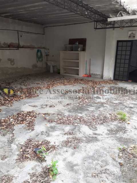 Casa à venda com 3 quartos, 200m² - Foto 26