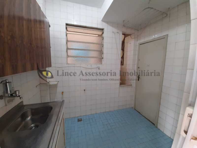 Apartamento à venda com 1 quarto, 40m² - Foto 9