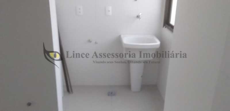 Apartamento à venda com 2 quartos, 84m² - Foto 16