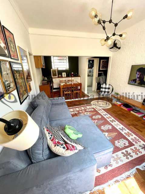 Apartamento à venda com 2 quartos, 78m² - Foto 3