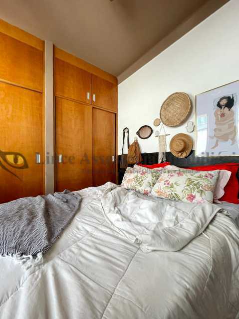 Apartamento à venda com 2 quartos, 78m² - Foto 15