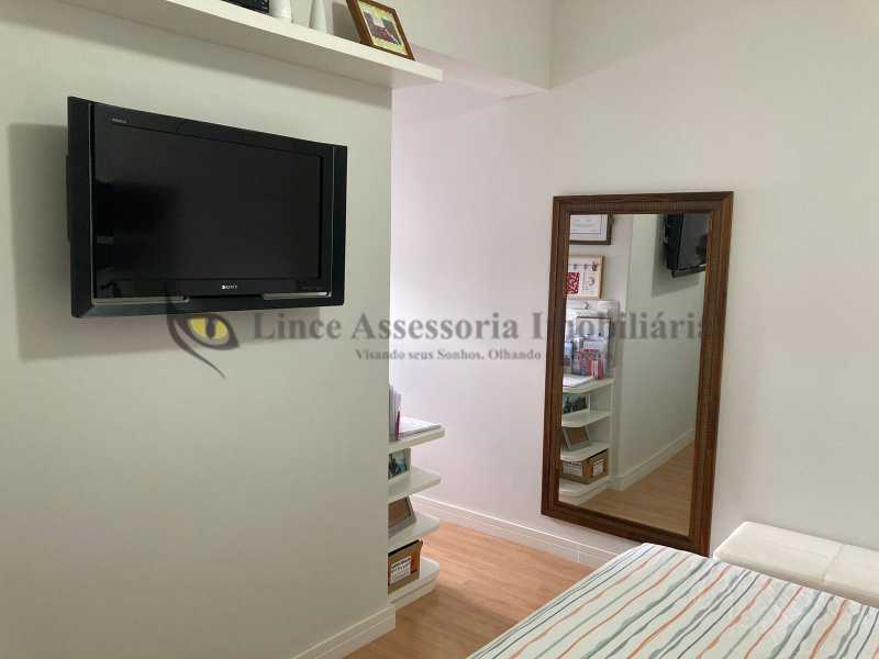 Apartamento à venda com 3 quartos, 91m² - Foto 14