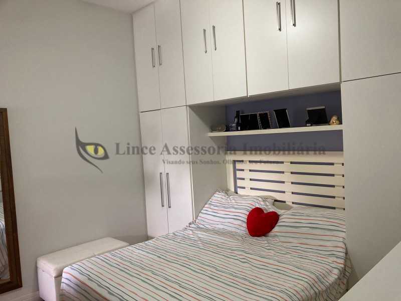 Apartamento à venda com 3 quartos, 91m² - Foto 16