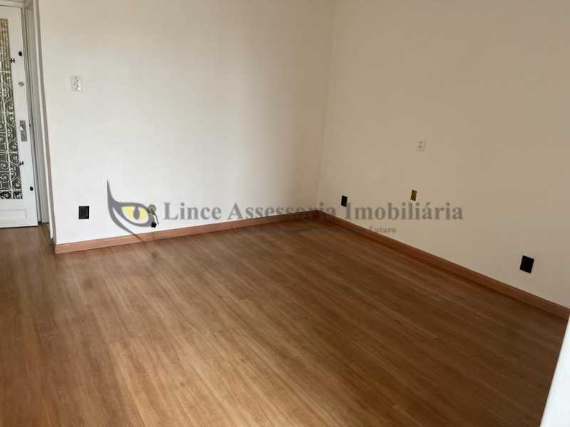 Apartamento à venda com 2 quartos, 71m² - Foto 16