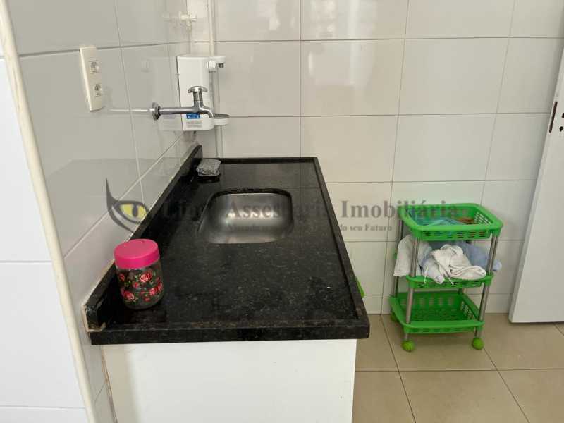 Apartamento à venda com 2 quartos, 71m² - Foto 18