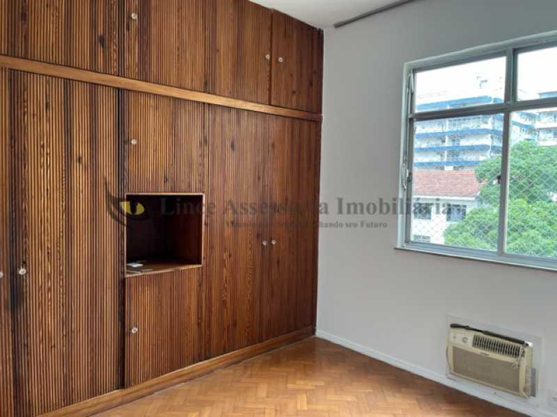 Apartamento à venda com 3 quartos, 123m² - Foto 17