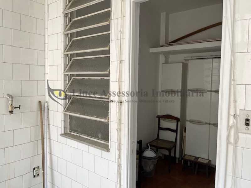 Apartamento à venda com 3 quartos, 123m² - Foto 29