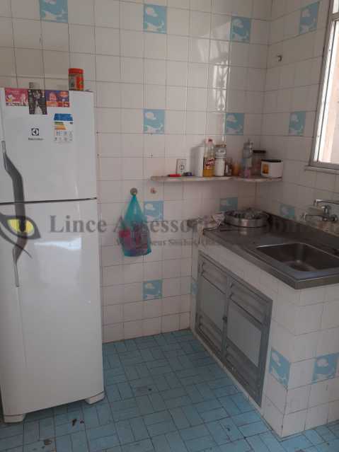 Apartamento à venda com 2 quartos, 78m² - Foto 11