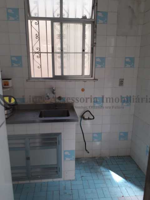 Apartamento à venda com 2 quartos, 78m² - Foto 12