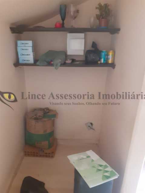 Apartamento à venda com 2 quartos, 78m² - Foto 13