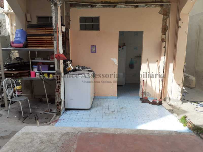 Apartamento à venda com 2 quartos, 78m² - Foto 15