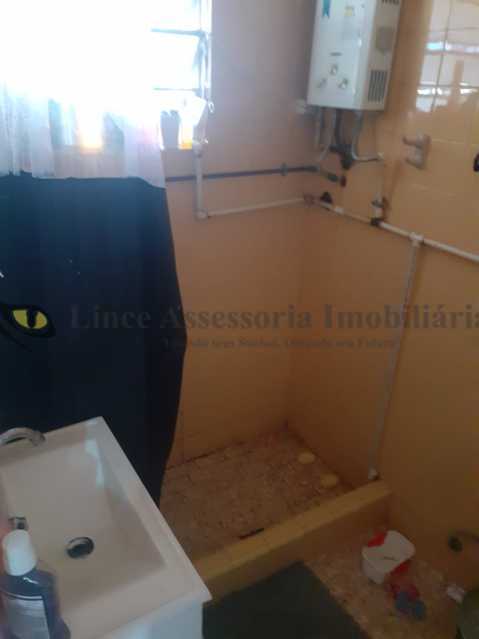 Apartamento à venda com 2 quartos, 72m² - Foto 11