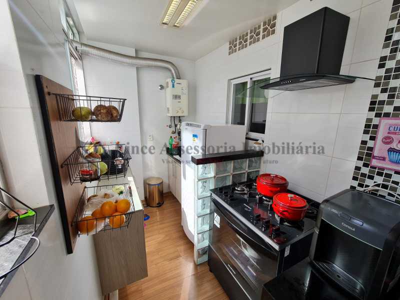 Cobertura à venda com 3 quartos, 110m² - Foto 21