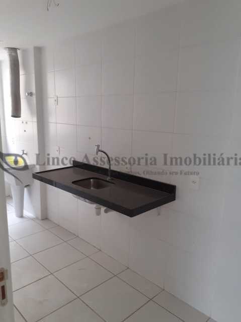 Apartamento à venda com 3 quartos, 75m² - Foto 14