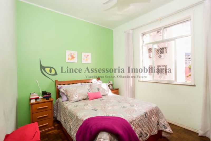 Apartamento à venda com 3 quartos, 76m² - Foto 6