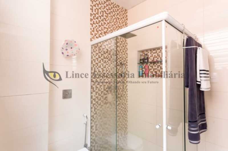 Apartamento à venda com 3 quartos, 76m² - Foto 11