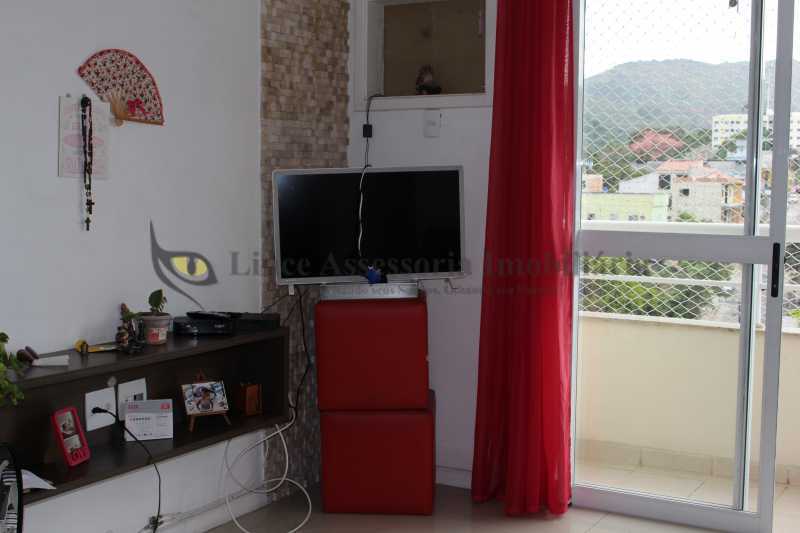 Apartamento à venda com 3 quartos, 180m² - Foto 1