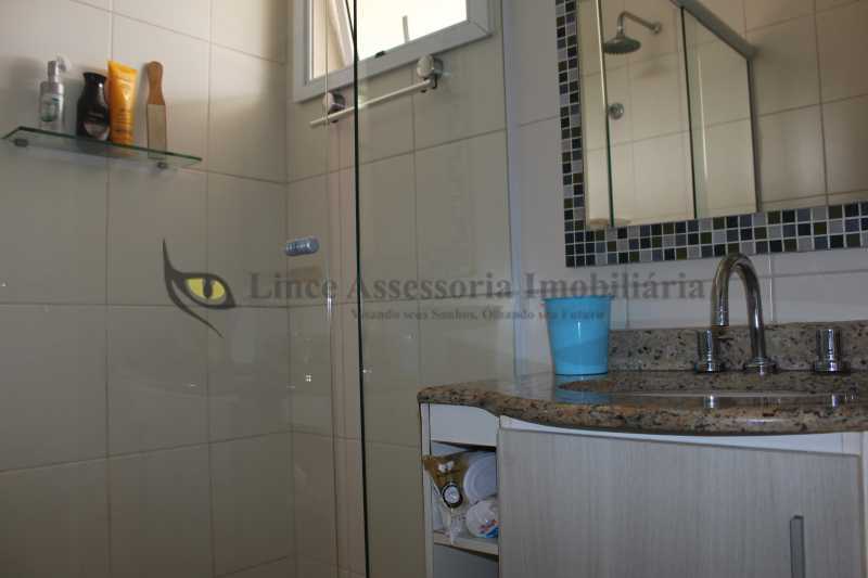 Apartamento à venda com 3 quartos, 180m² - Foto 15