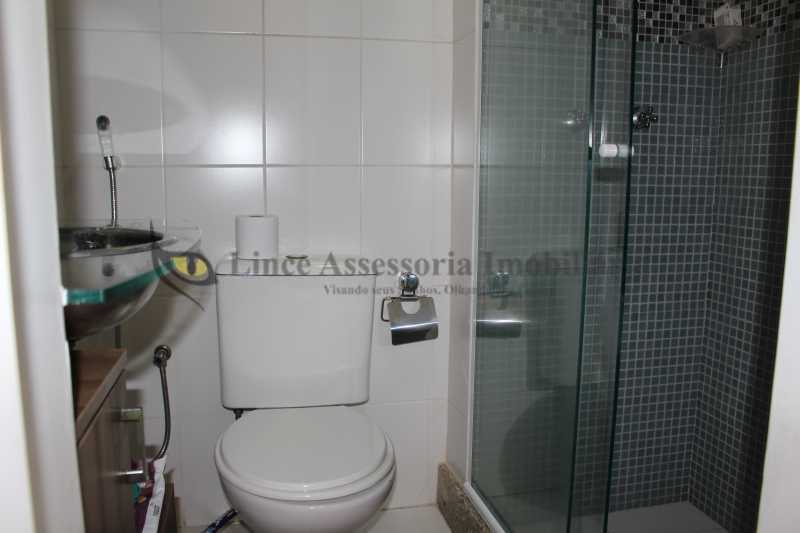 Apartamento à venda com 3 quartos, 180m² - Foto 16