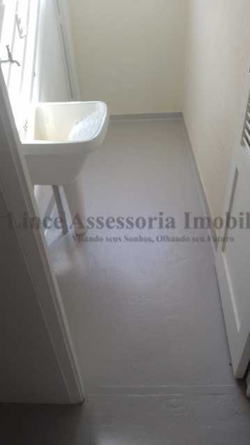 Apartamento à venda com 2 quartos, 74m² - Foto 20