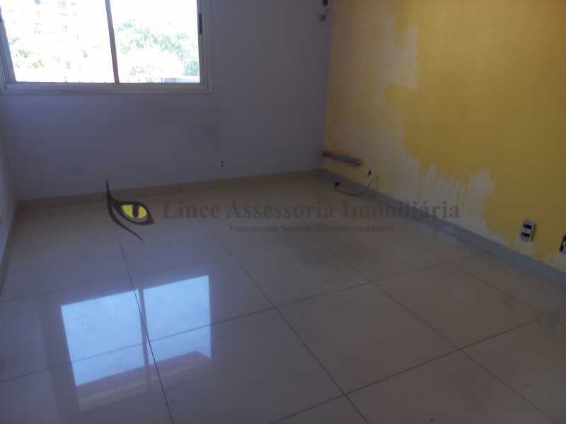 Apartamento à venda com 2 quartos, 76m² - Foto 7