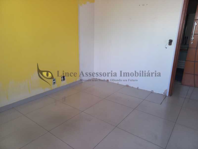 Apartamento à venda com 2 quartos, 76m² - Foto 8