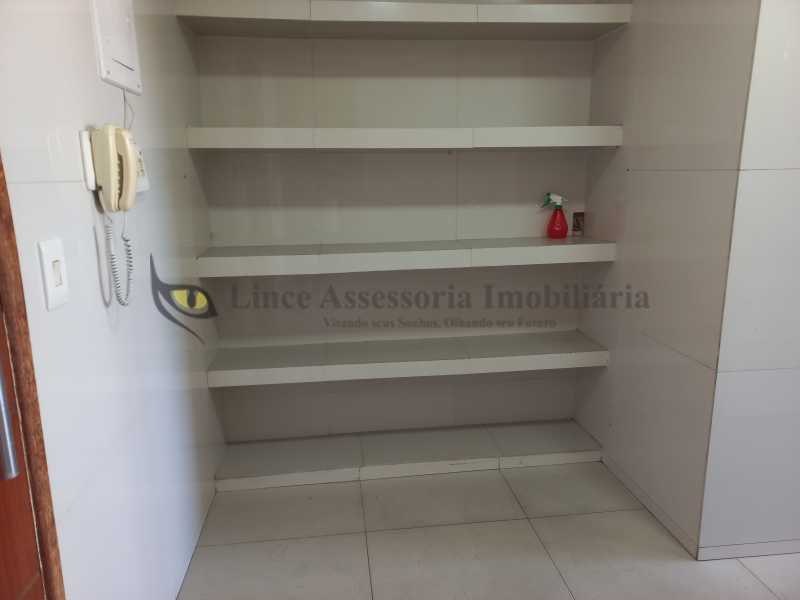 Apartamento à venda com 2 quartos, 76m² - Foto 15