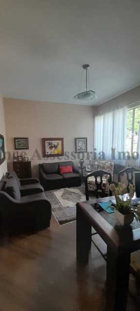 Apartamento à venda com 1 quarto, 52m² - Foto 1