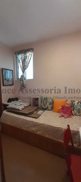 Apartamento à venda com 1 quarto, 52m² - Foto 17