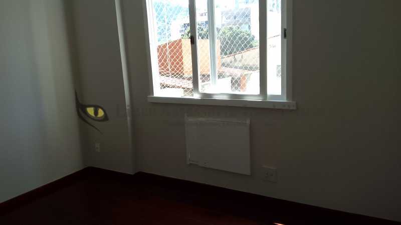 Apartamento à venda com 2 quartos, 90m² - Foto 15