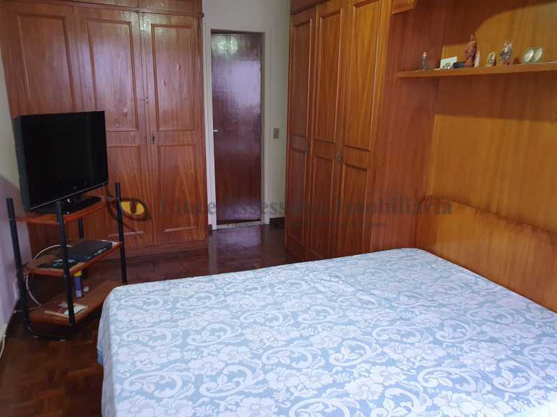 Apartamento à venda com 3 quartos, 120m² - Foto 10