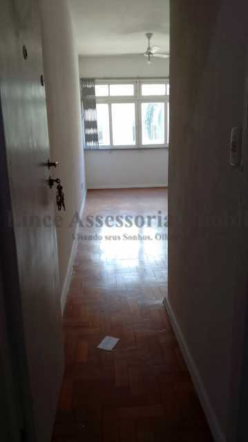 Apartamento à venda com 3 quartos, 116m² - Foto 1