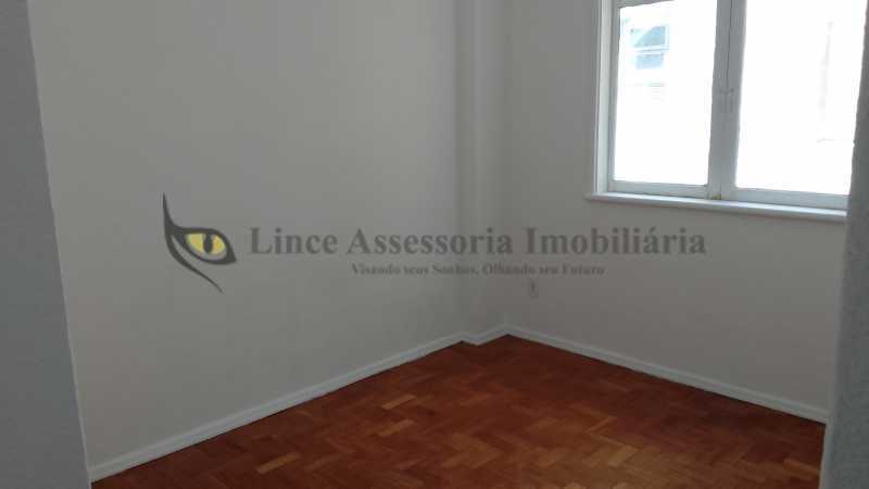 Apartamento à venda com 3 quartos, 116m² - Foto 13